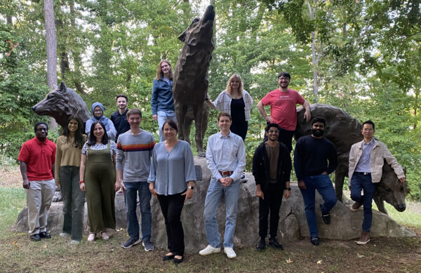 This image has an empty alt attribute; its file name is Group_photo2023withSiri-copy-600x389.jpg